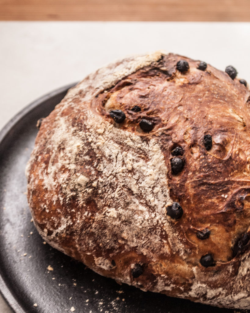 Easy Bread recipe that anyone can make, no baking experience required!Just a few ingredients and 5 minutes of prep time, and you're on your way to crusty, rustic, amazing bread!